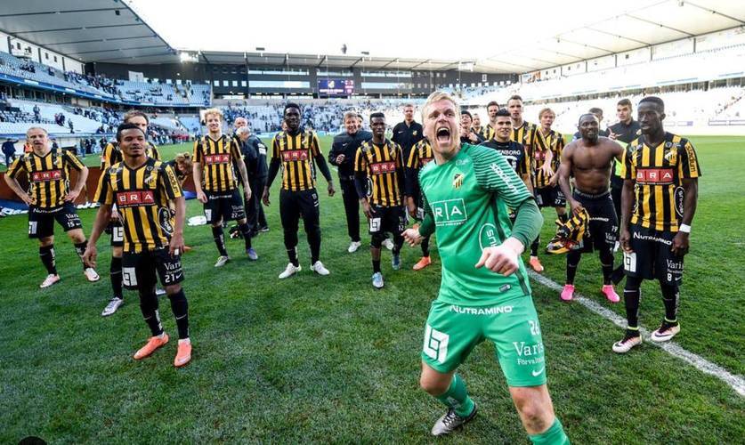 九游娱乐官方网站 -斯图加特队员名单